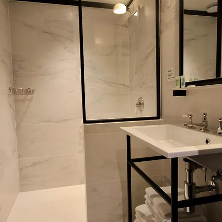 Aparthotel Getaway Brussels Airport 3*